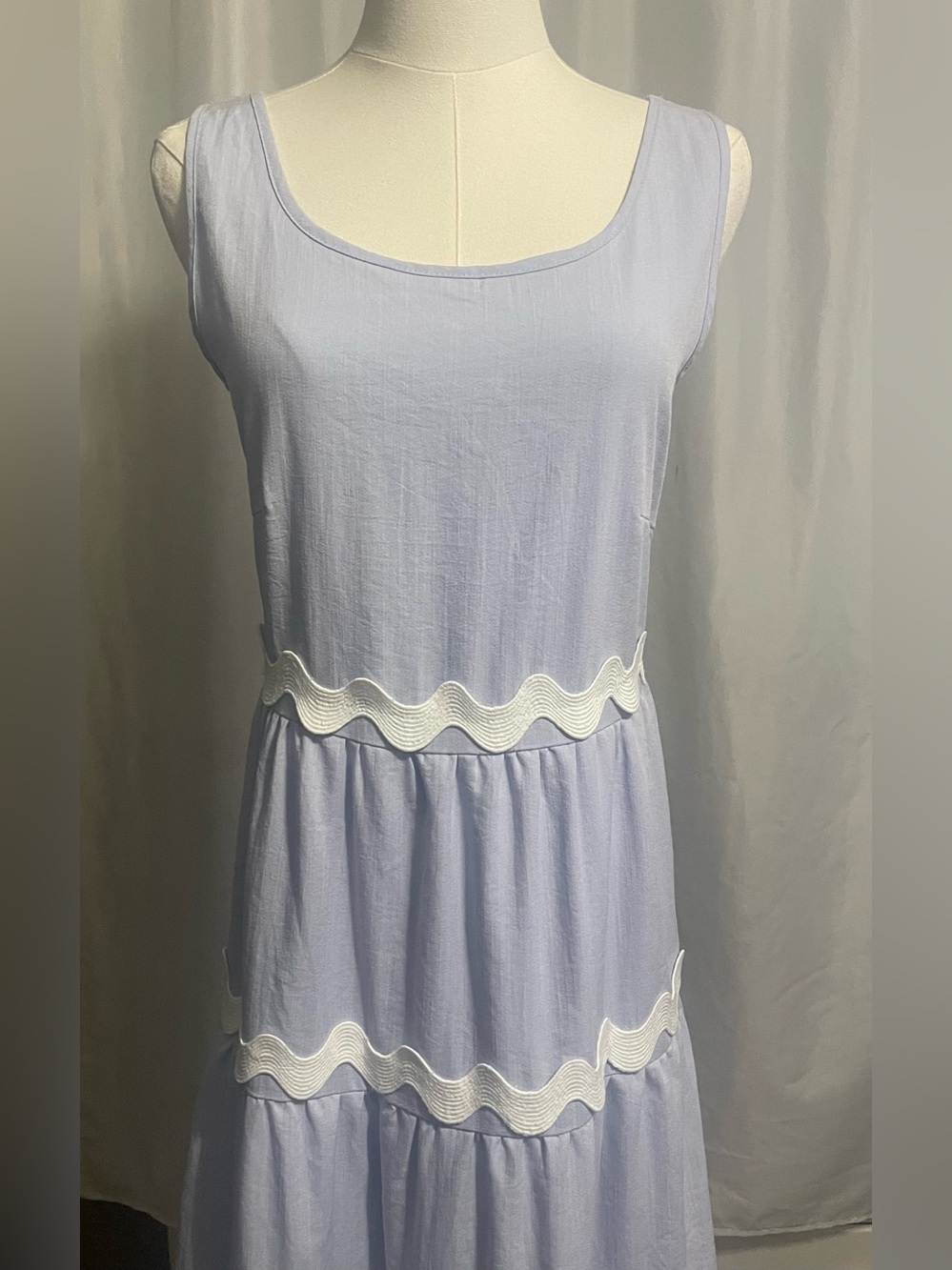 Sleeveless light blue Maxi Dress with White Scallop Trim - Picture 5 of 10